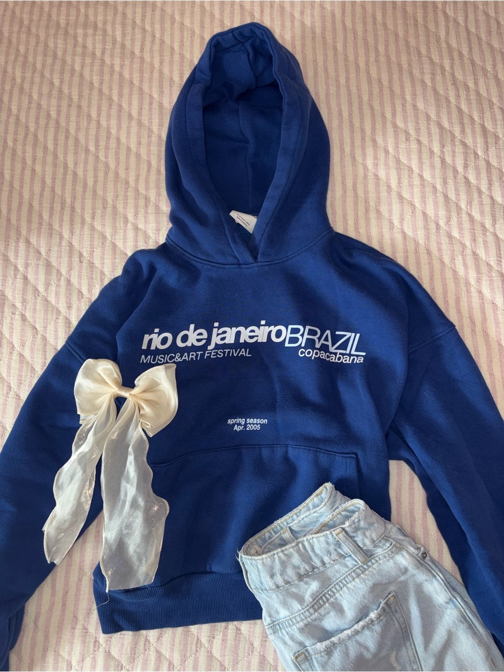 Bershka Vibrant Blue Rio De Janeiro Graphic Cropped Hoodie